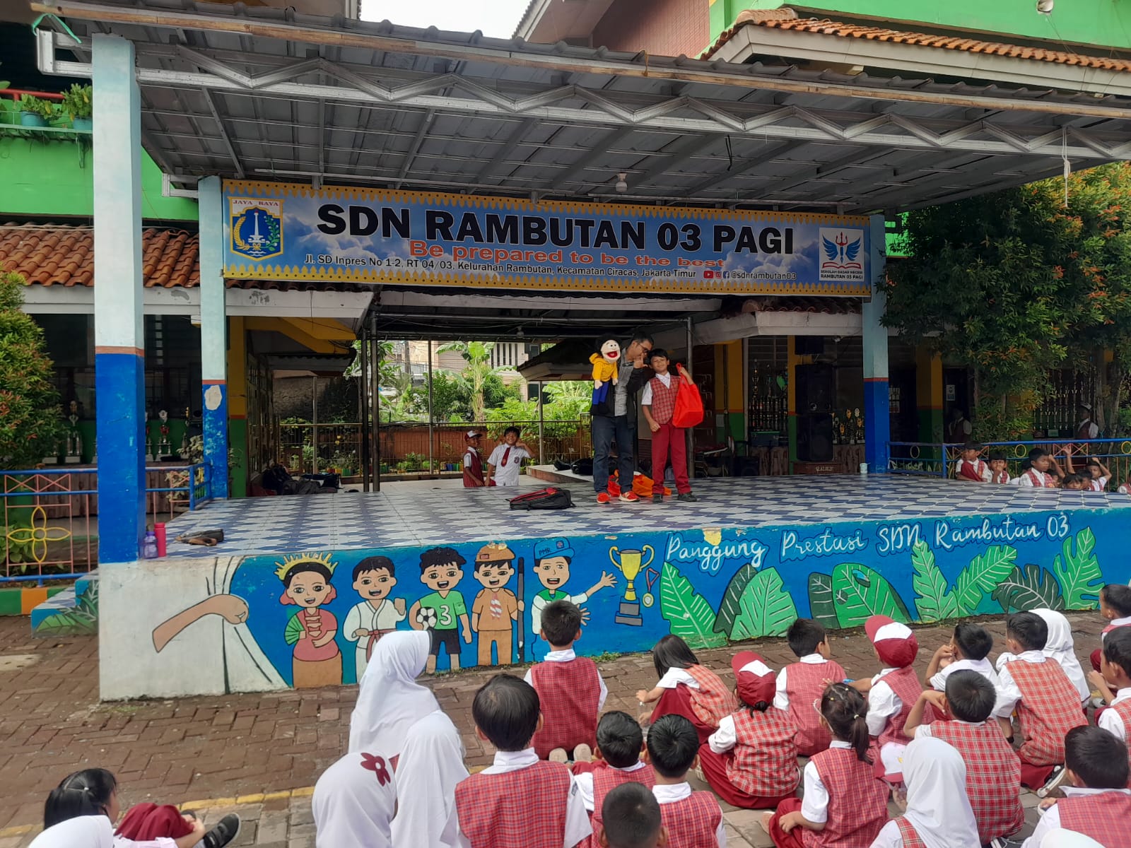 Wisata LiterAsyik Ke SDN Rambutan 03